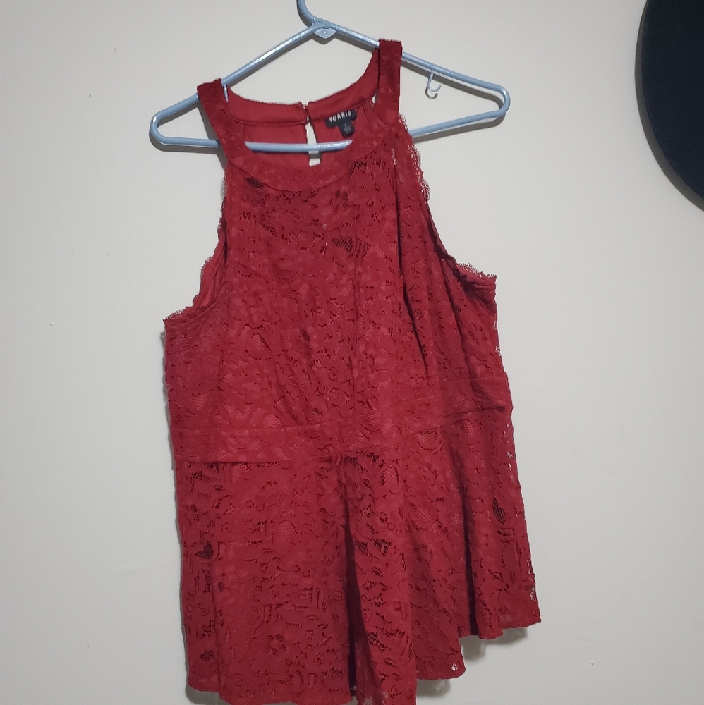 Torrid sz 1 peplum lace top